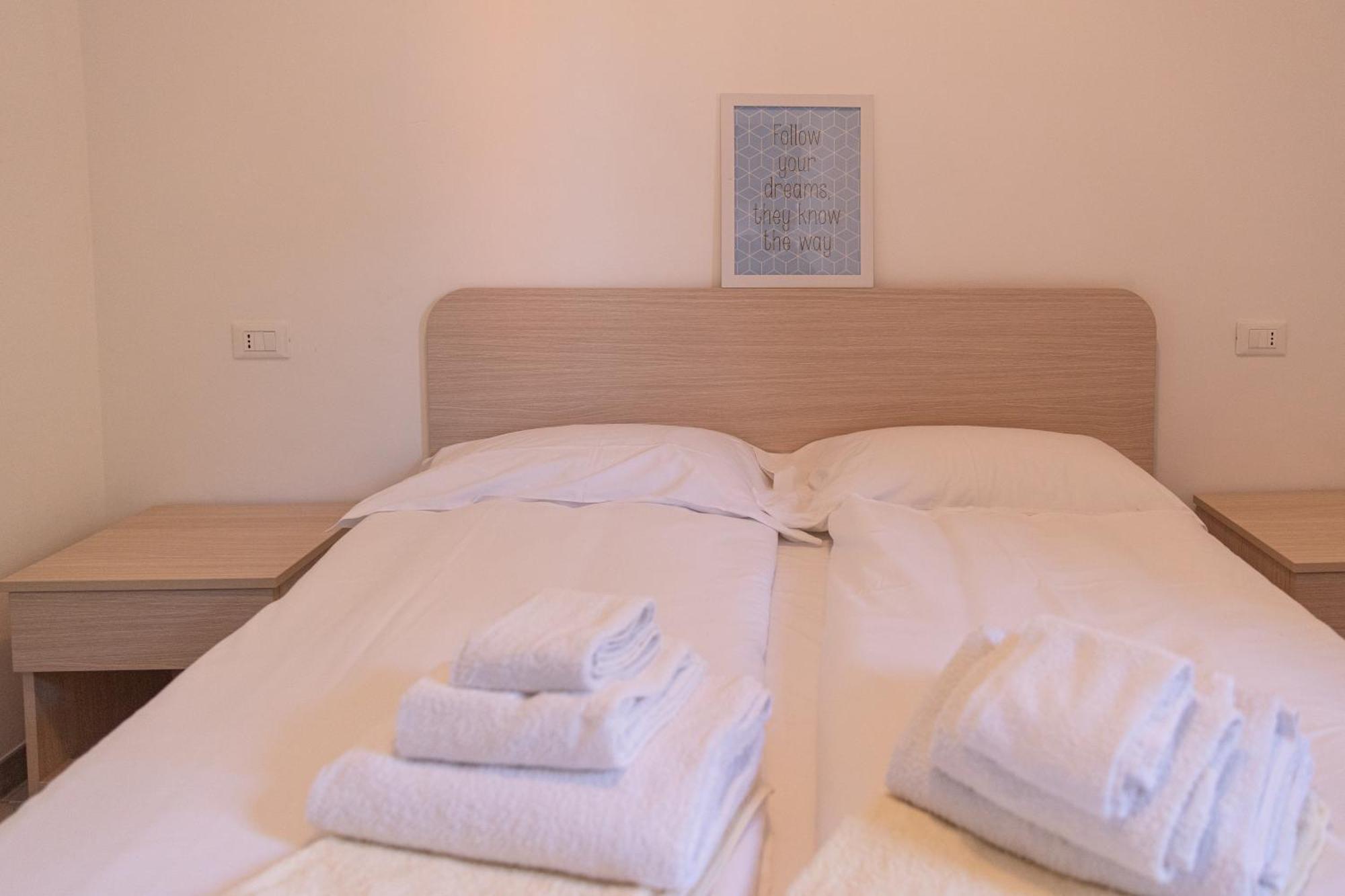 Prestige Garda Home - Ai Cappuccini Песк'єра-дель-Гарда Екстер'єр фото