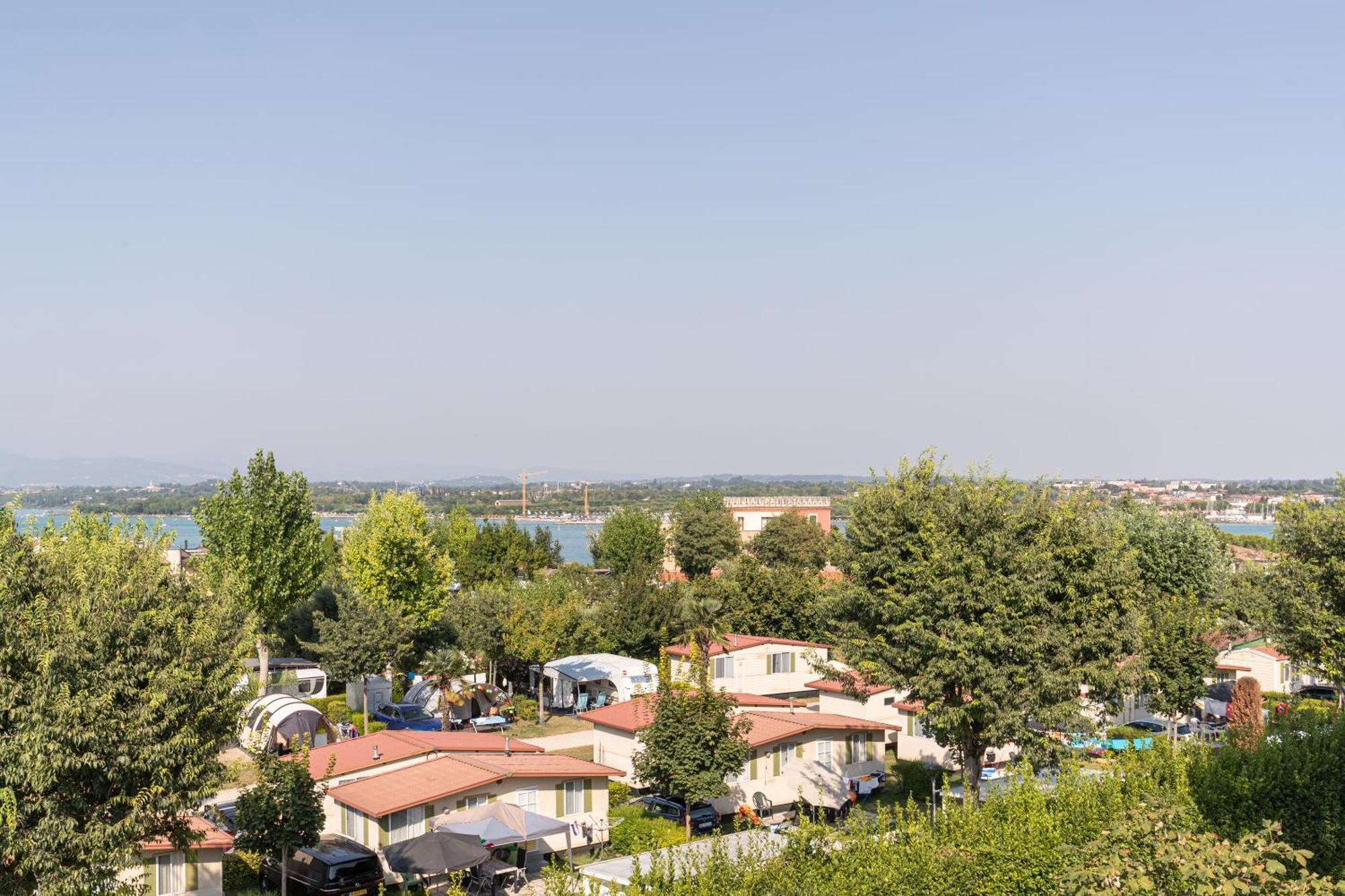 Prestige Garda Home - Ai Cappuccini Песк'єра-дель-Гарда Екстер'єр фото