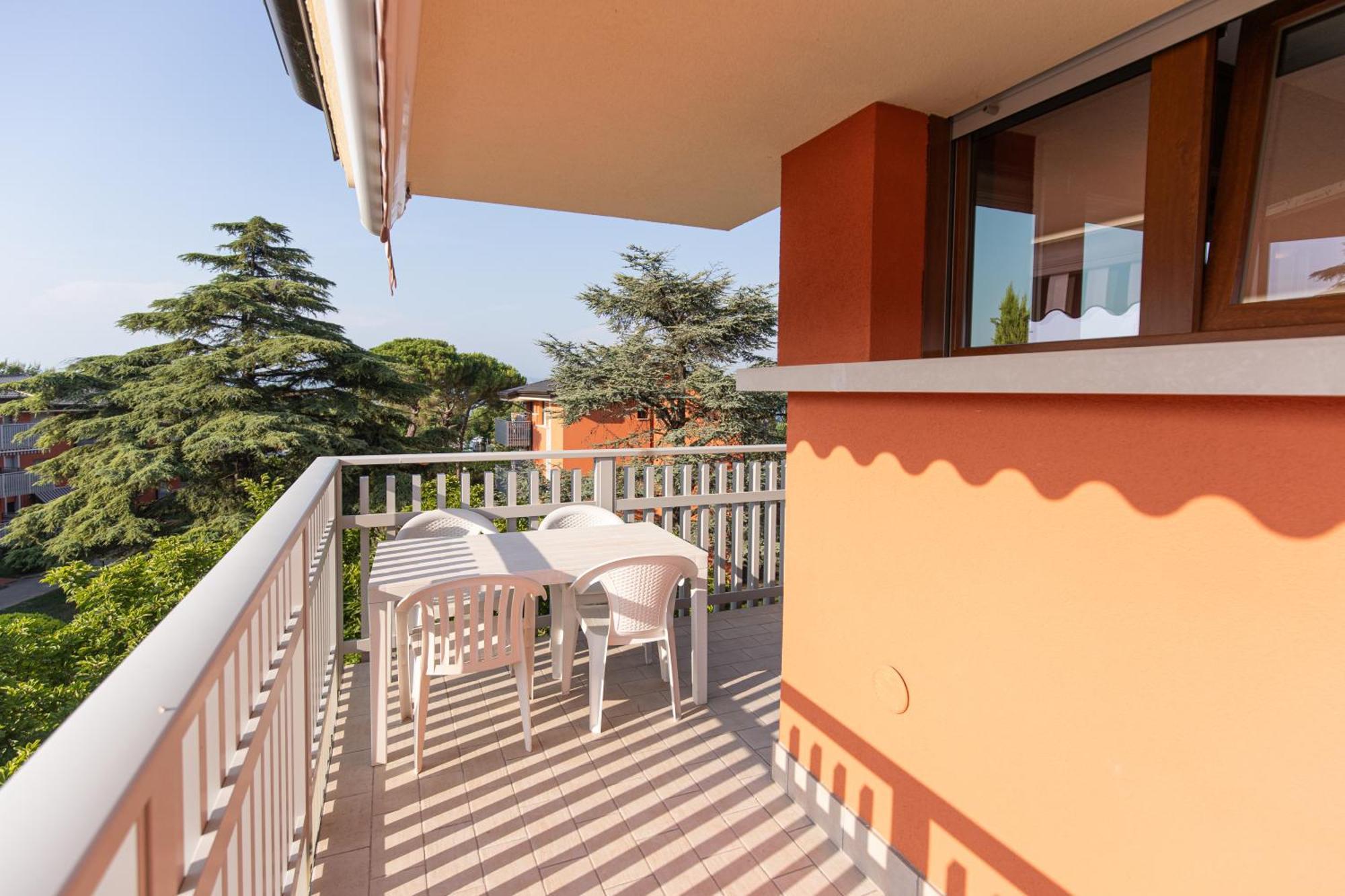 Prestige Garda Home - Ai Cappuccini Песк'єра-дель-Гарда Екстер'єр фото